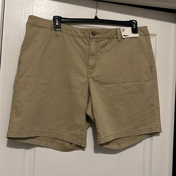 NWT A.N.A Mid-Rise Bermuda Shorts - Picture 1 of 8